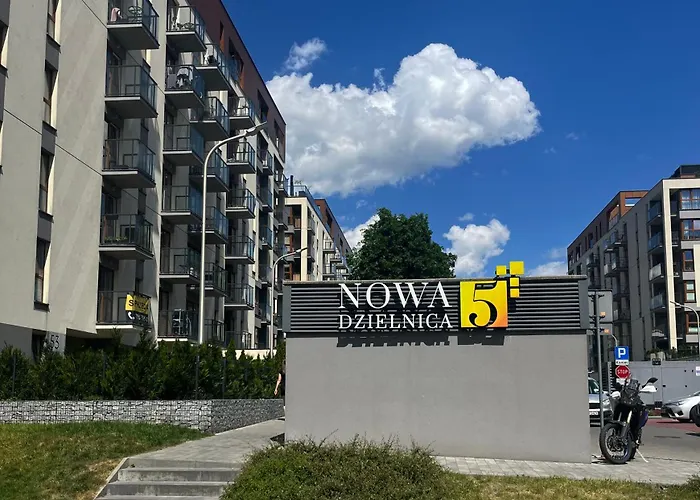 Wroclawska 53 - Duzy I Wygodny Apartament